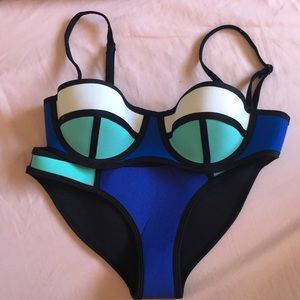 Triangl bikini